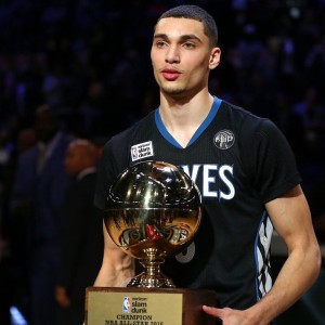 在线体育博彩-网球王朝的璀璨黎明，费德勒五季辉煌引爆C9球迷狂欢，费德勒五季辉煌铸就网球王朝，C9球迷陷入狂欢